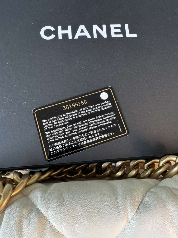 Chanel 19 kabelka