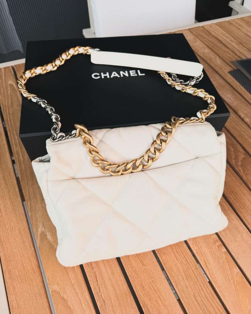 Chanel 19 kabelka