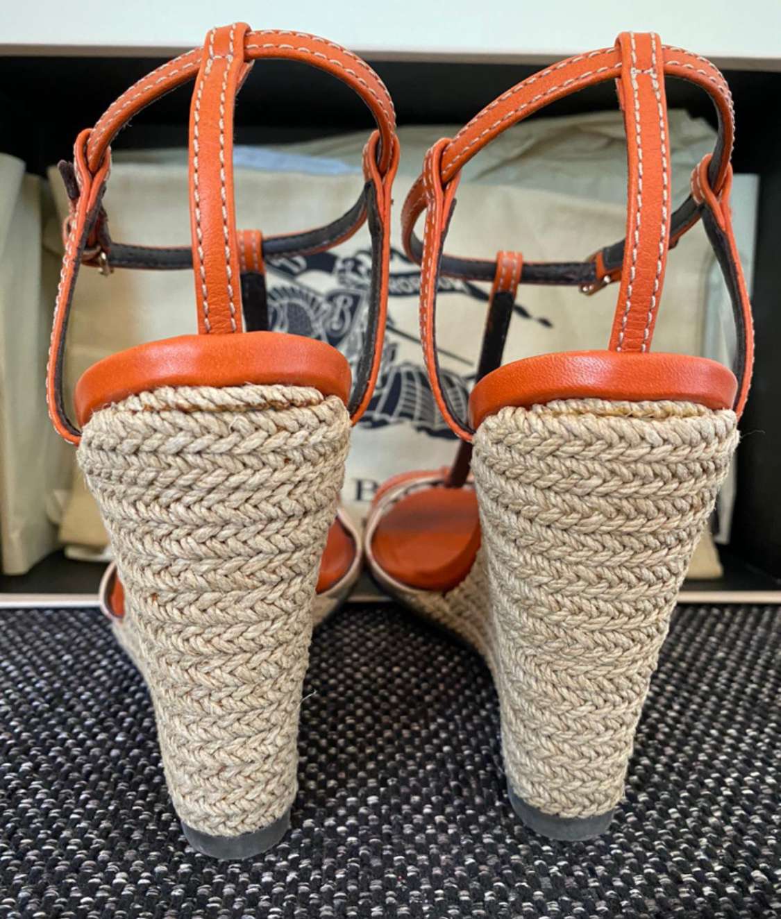 Burberry Sandale