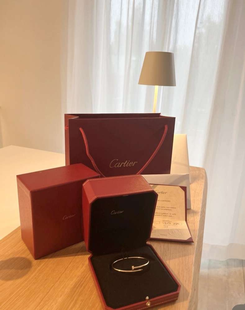 Cartier juste un clou