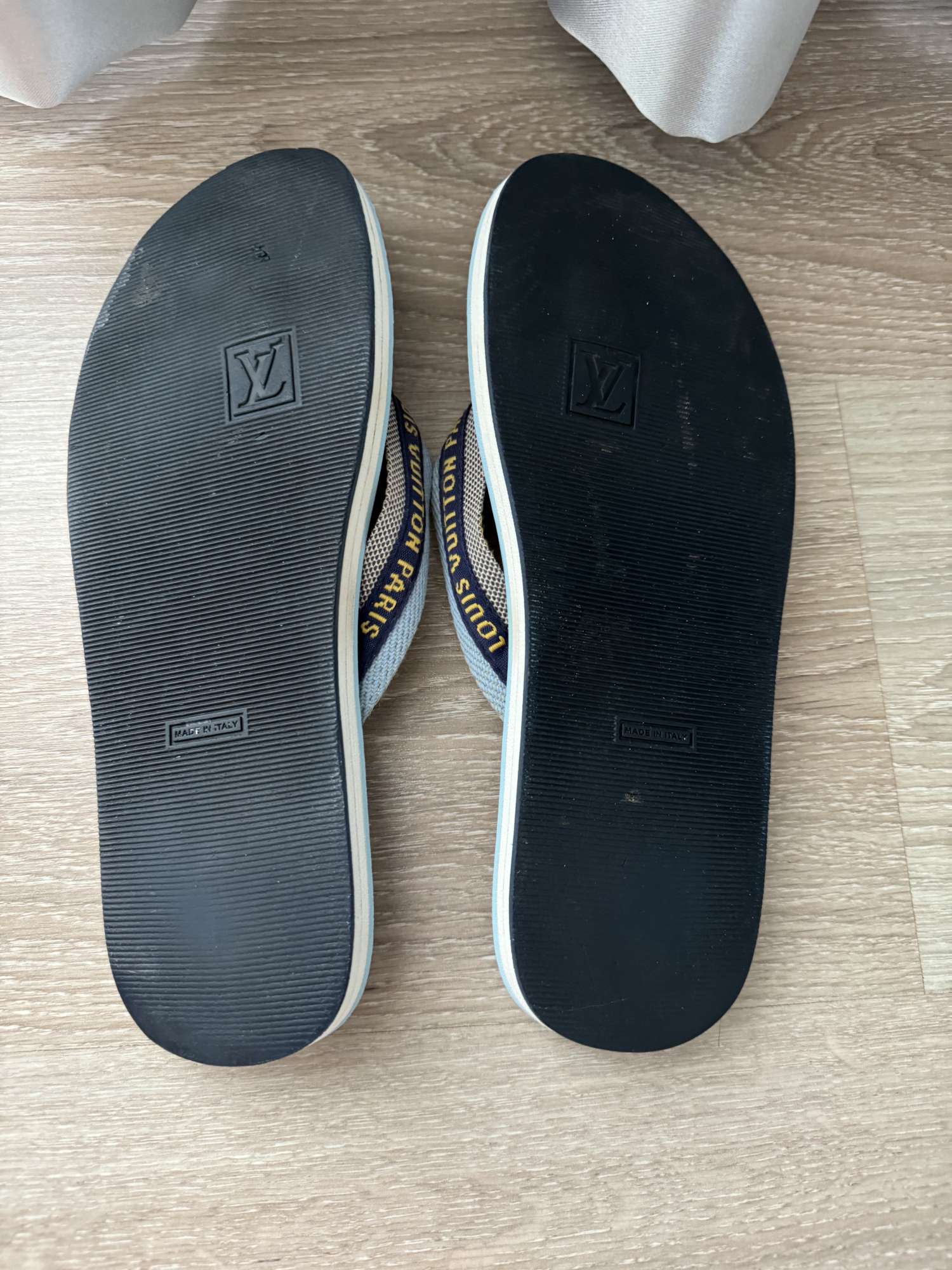 Žabky Louis Vuitton