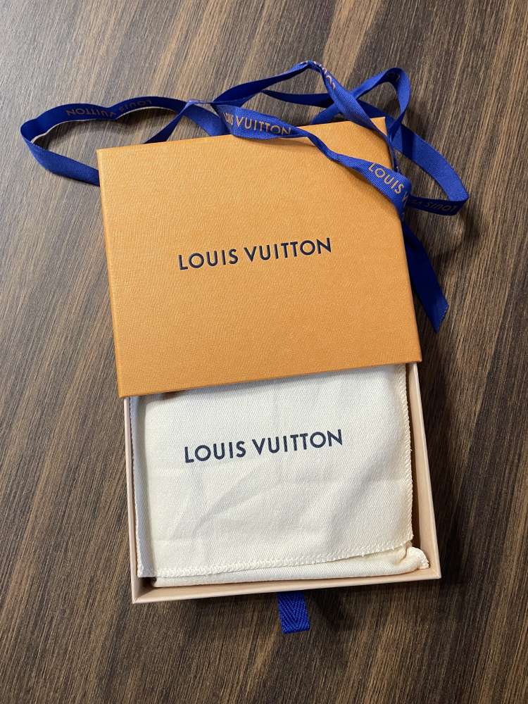 Louis Vuitton Victorine Wallet