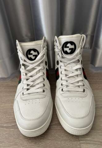 https://www.vipluxury.sk/Pánské tenisky Gucci
