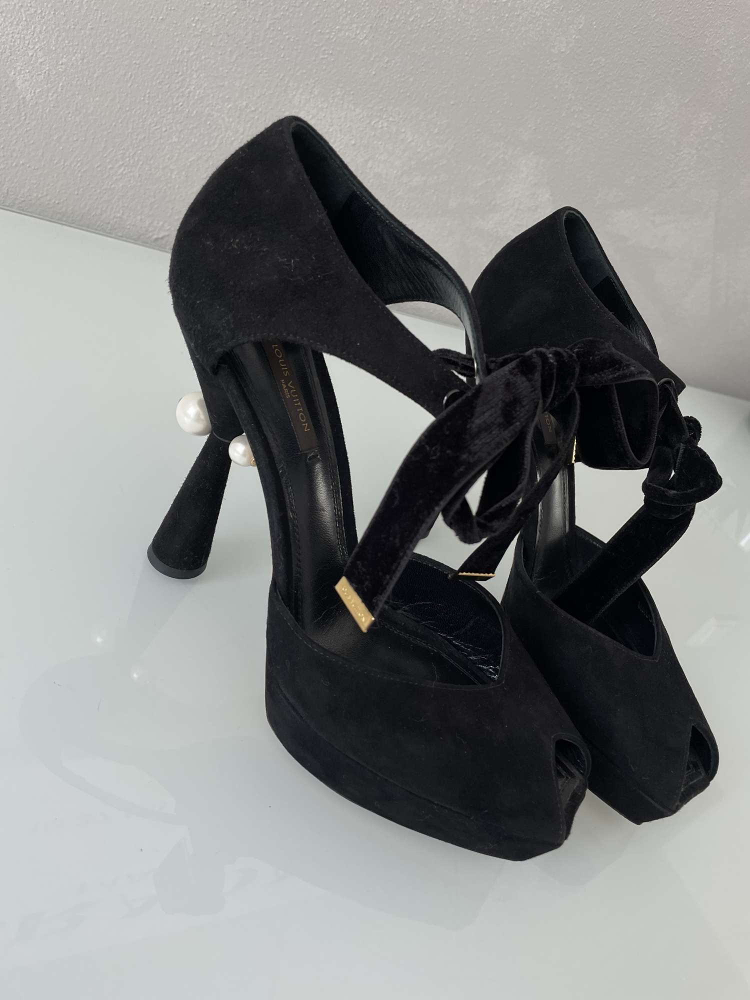 Louis Vuitton 39
