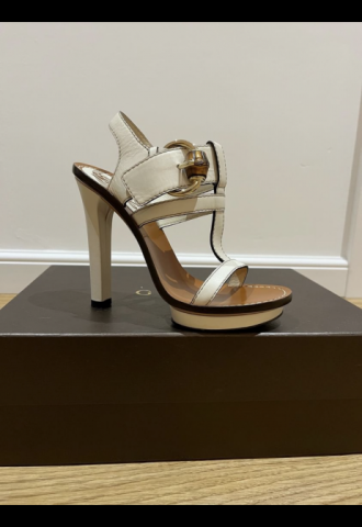 https://www.vipluxury.sk/Gucci sandále
