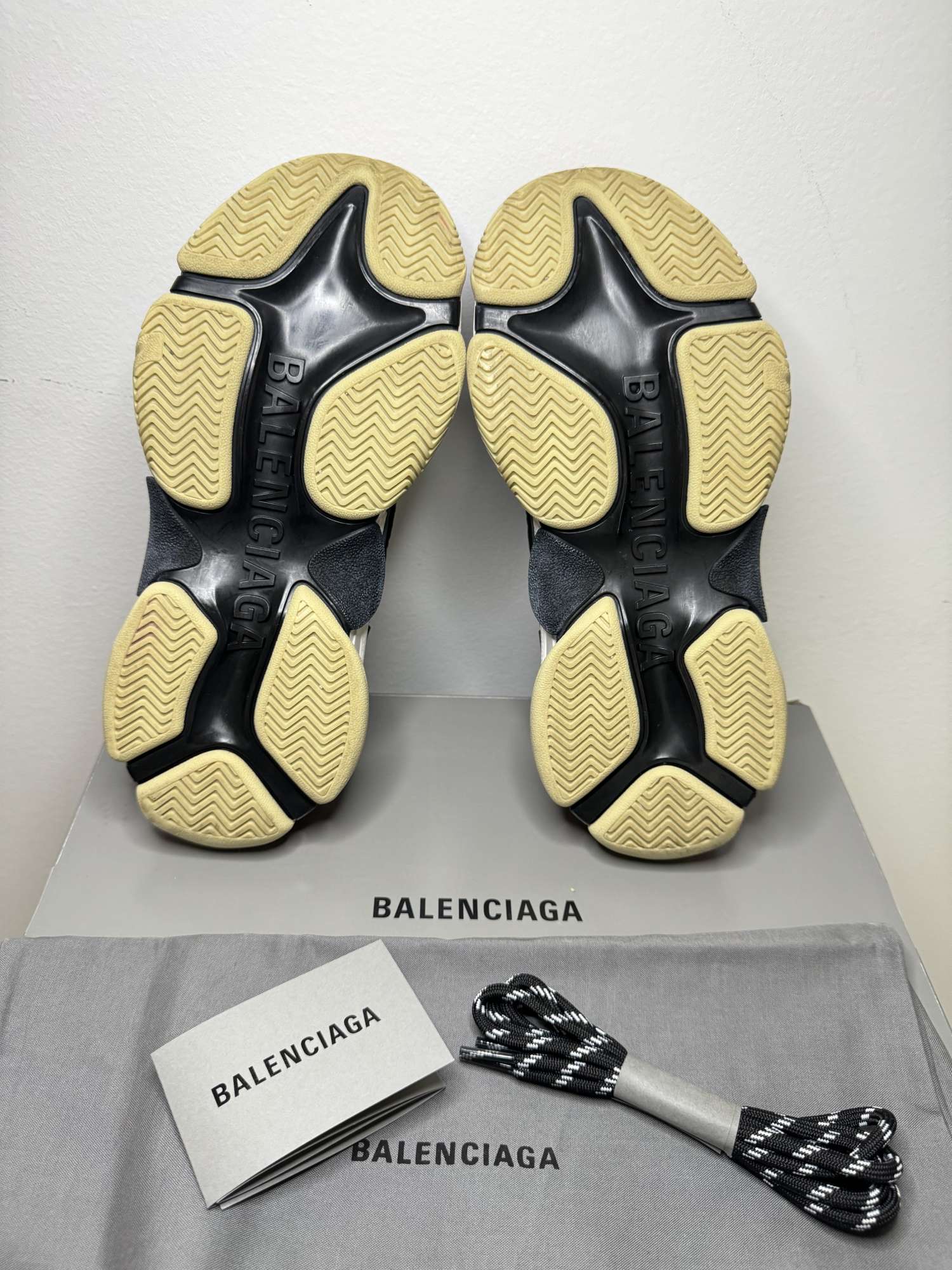 Balenciaga Triple S