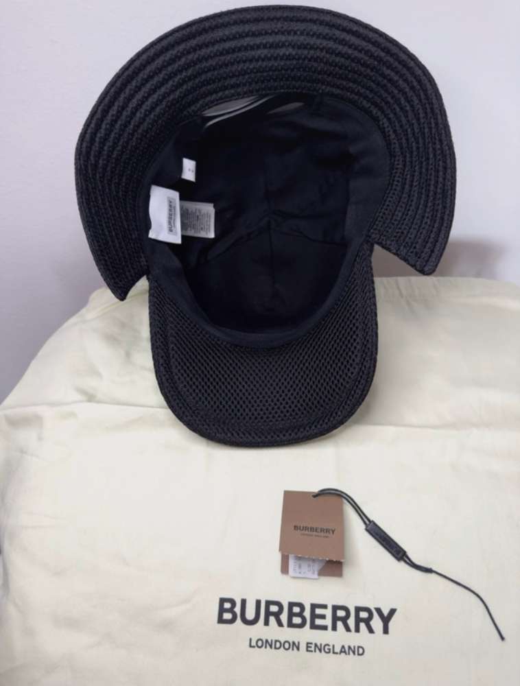 Burberry šiltovka