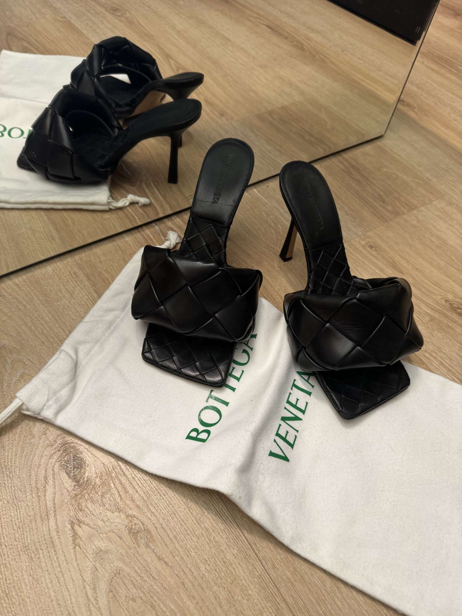 Bottega Veneta