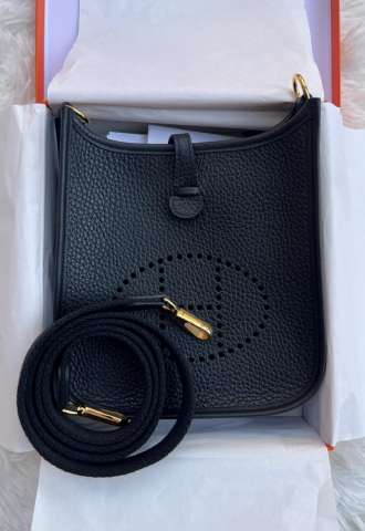 https://www.vipluxury.sk/Hermes Mini Evelyne