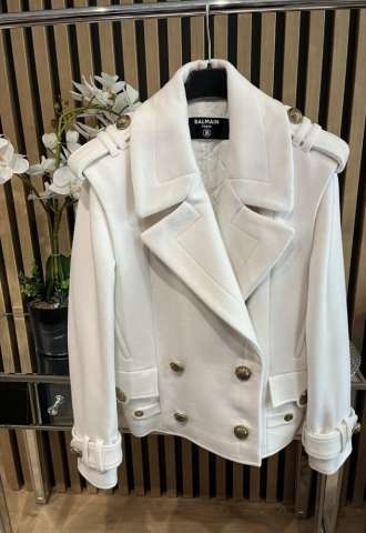 https://www.vipluxury.sk/Balmain kabátik