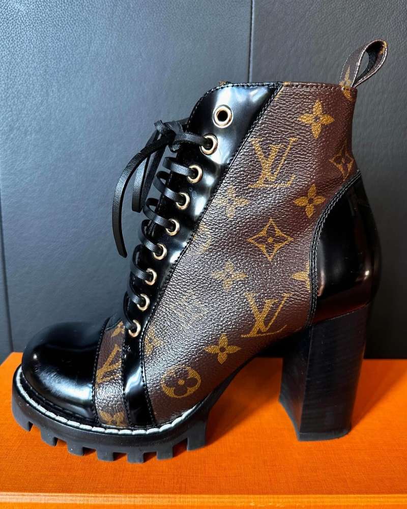Louis Vuitton kotnicky