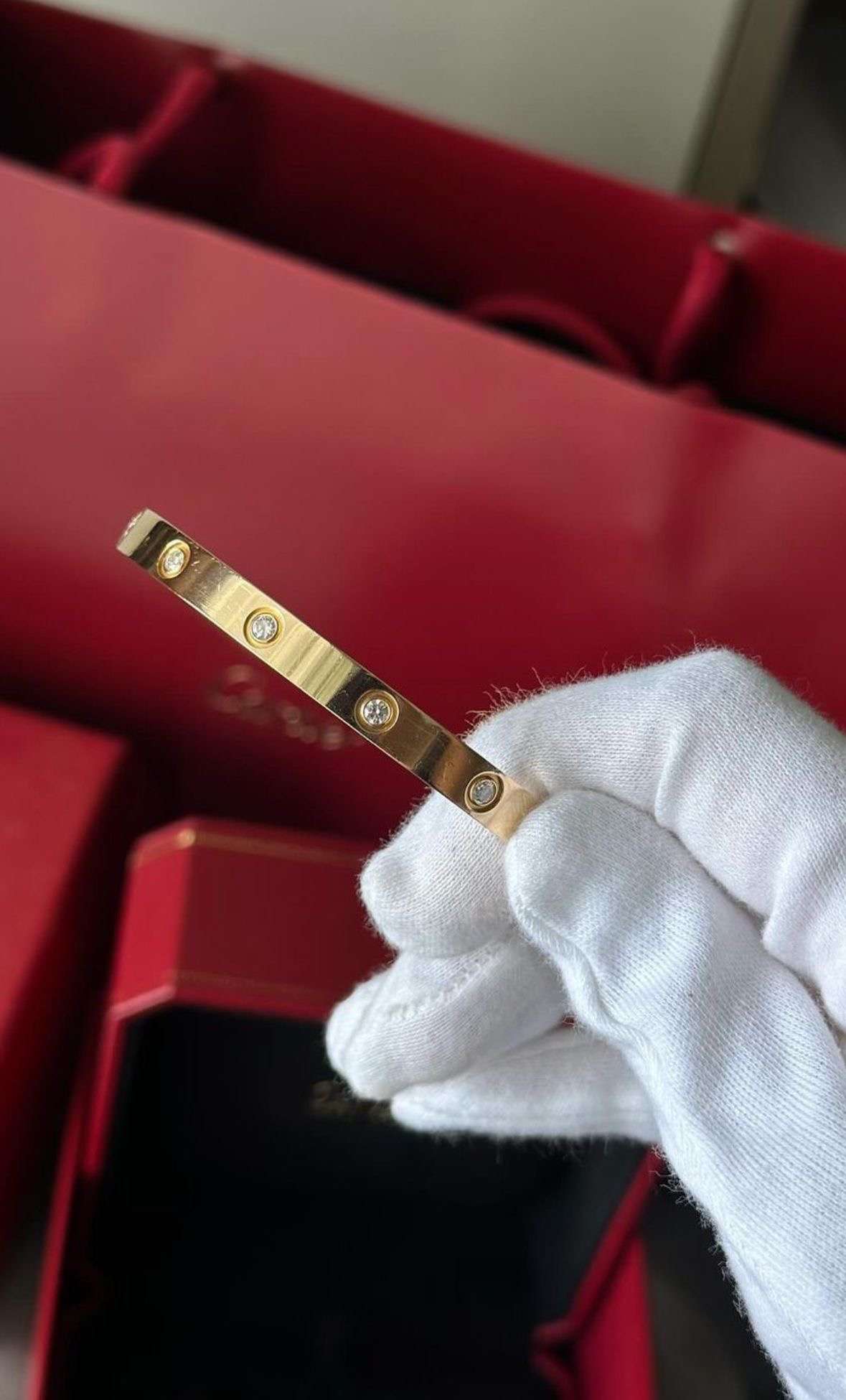 Cartier Love 10 diamantov