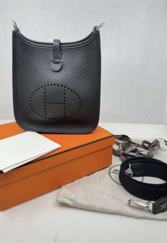 https://www.vipluxury.sk/Hermes mini evelyne