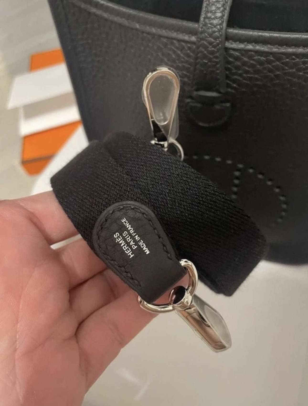 Hermes mini evelyne