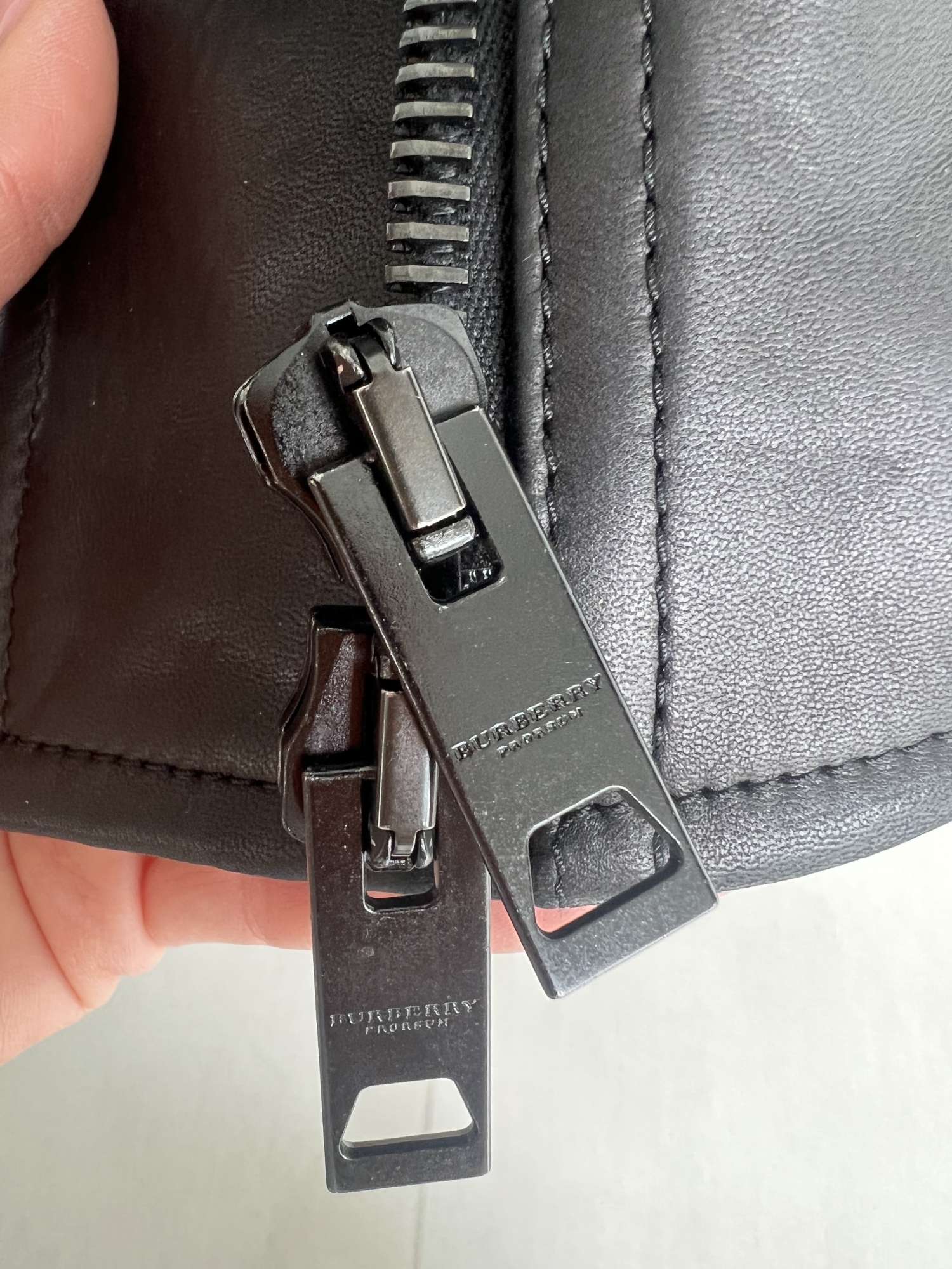 Kožená bunda Burberry