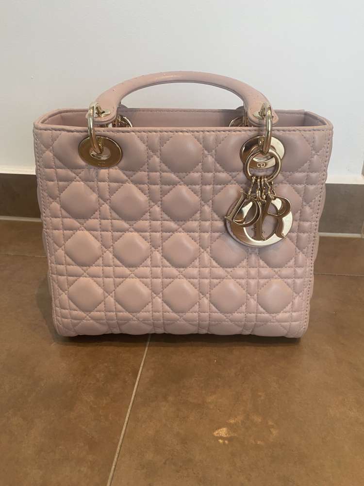 Lady Dior medium