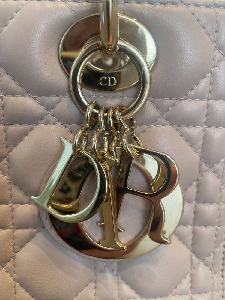 Lady Dior medium