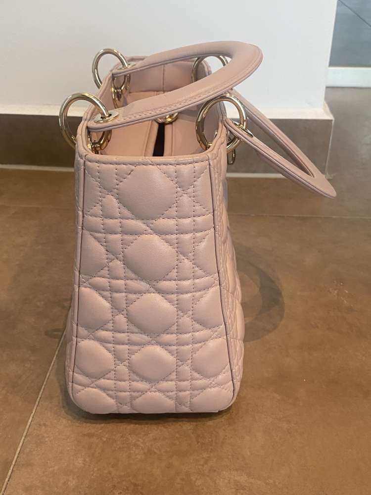 Lady Dior medium