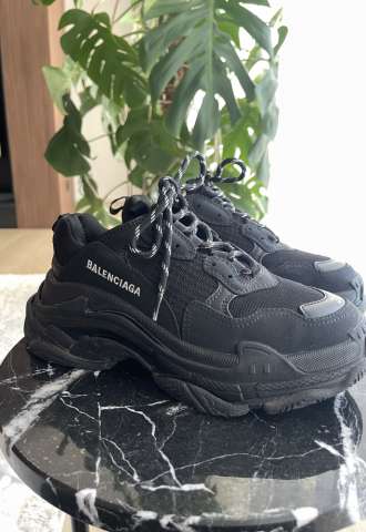 https://www.vipluxury.sk/Balenciaga triple s