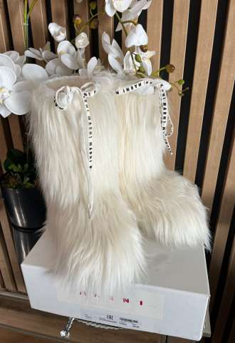 https://www.vipluxury.sk/Marni snehule