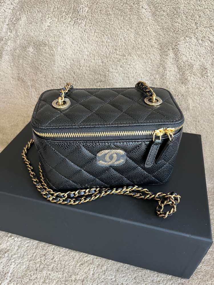 Chanel Vanity nová