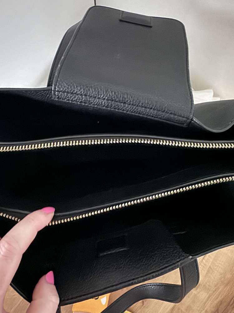 Čierna kabelka Tommy Hilfiger