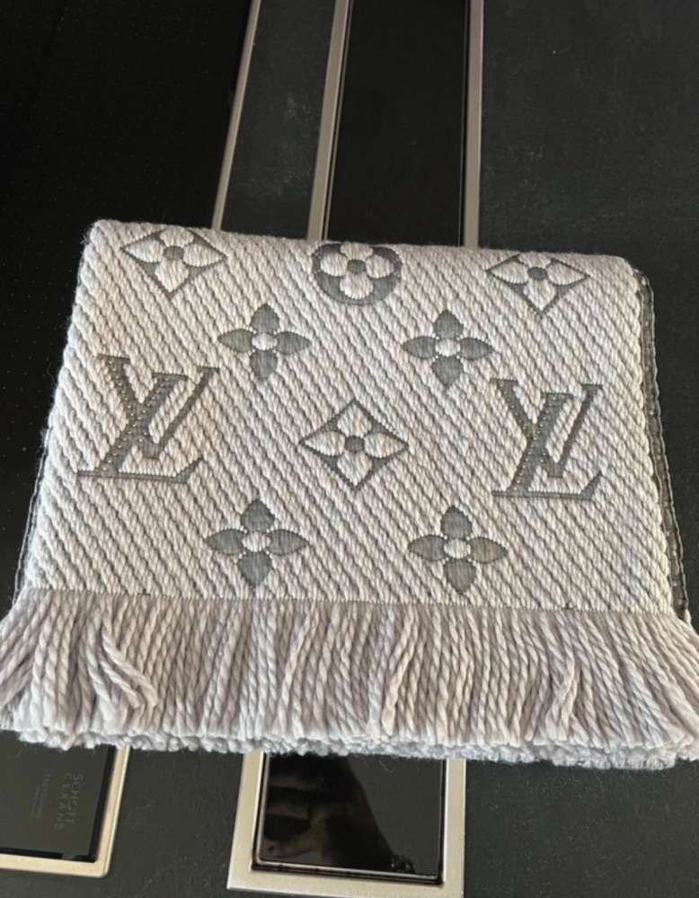 Lv šál