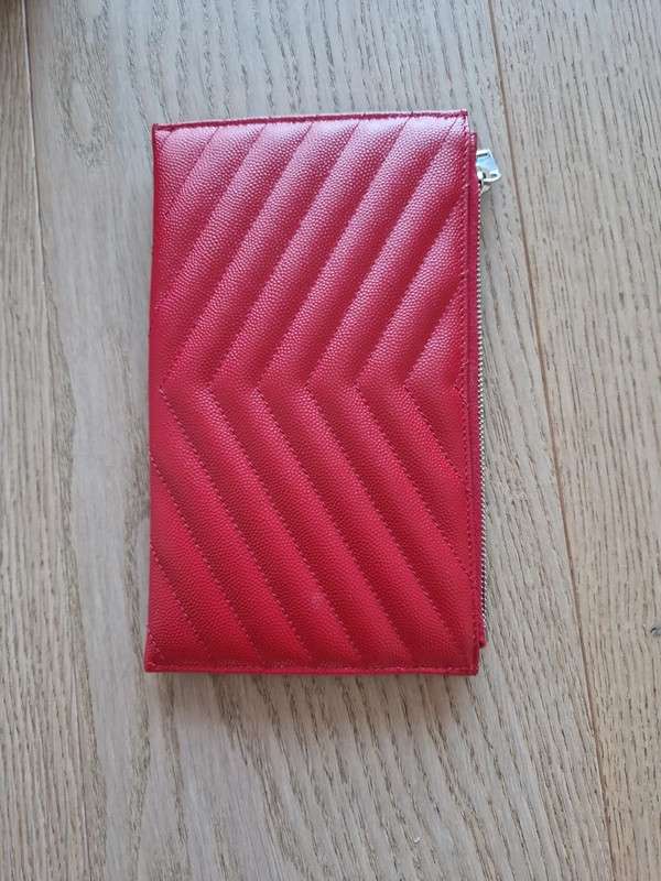 Pochette YSL - pouch in grain de poudre leather