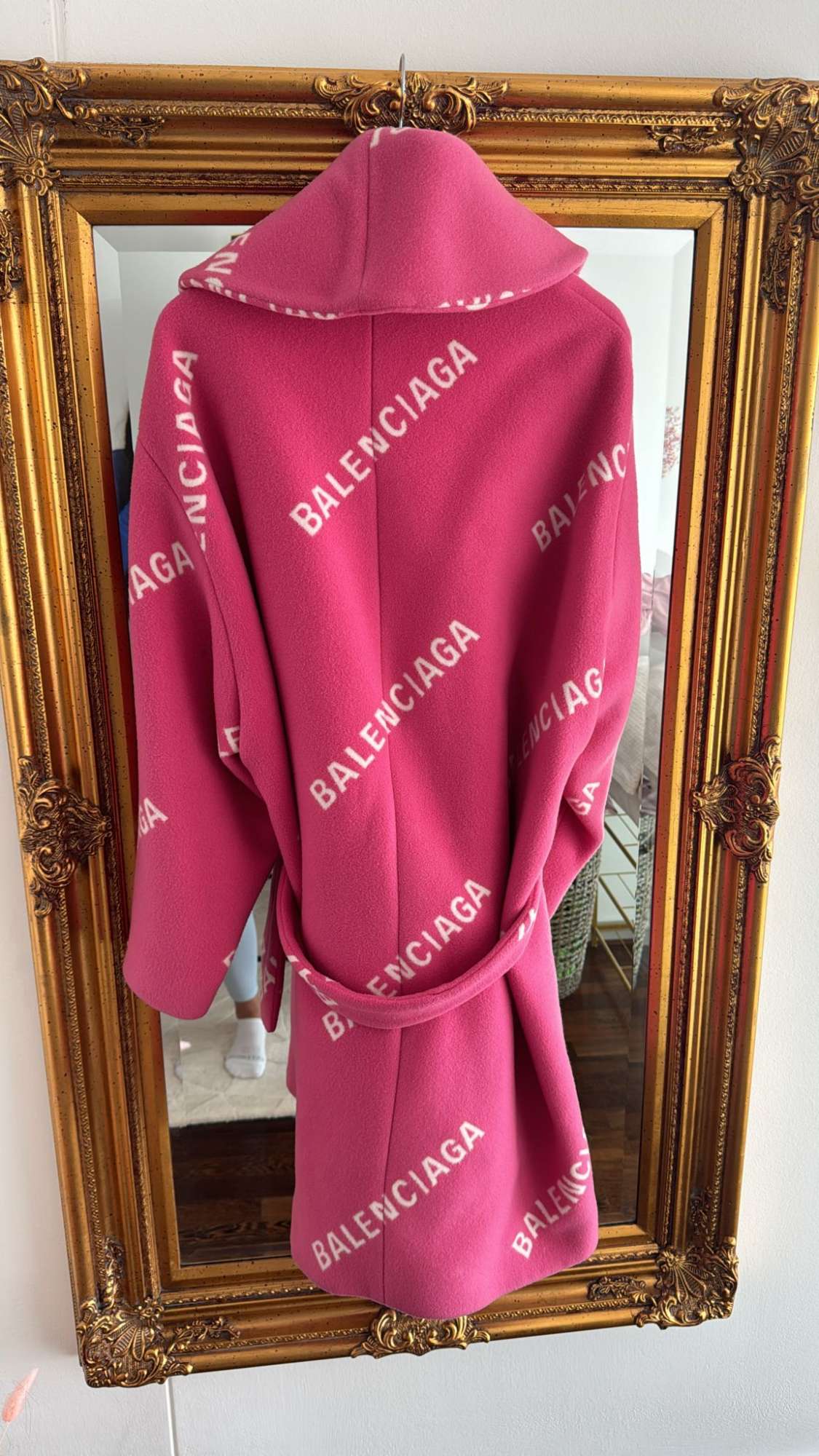 Balenciaga kabat