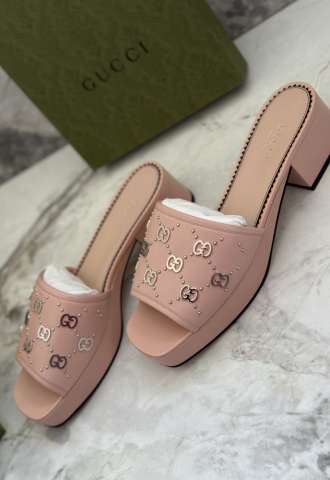 https://www.vipluxury.sk/Gucci celokozene slapky velkost 40