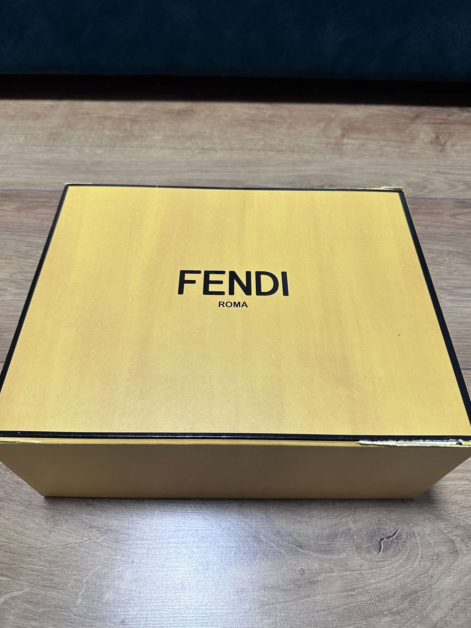 Fendi kabelka