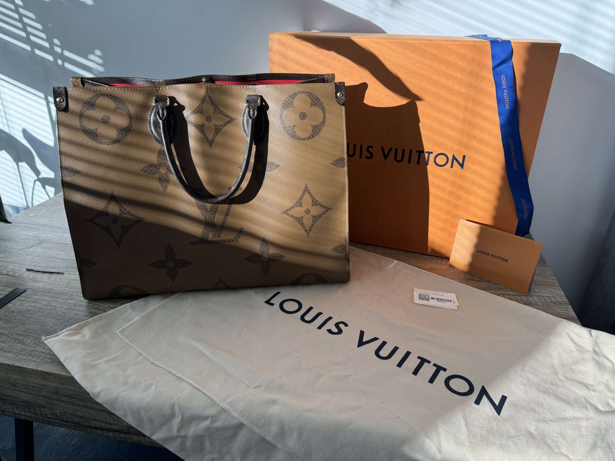 LV Onthego GM
