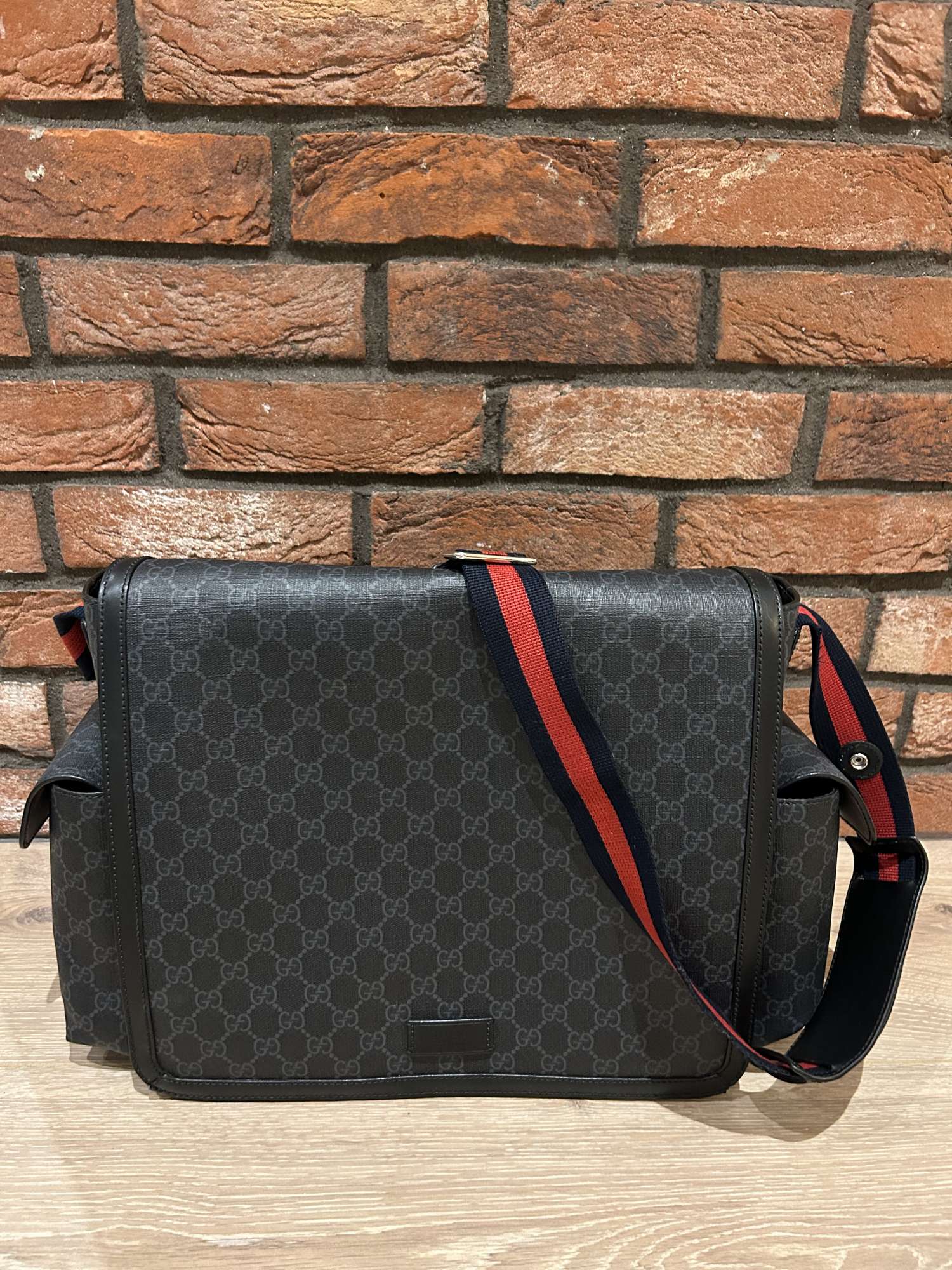 GG SUPREME MEDIUM DIAPER BAG