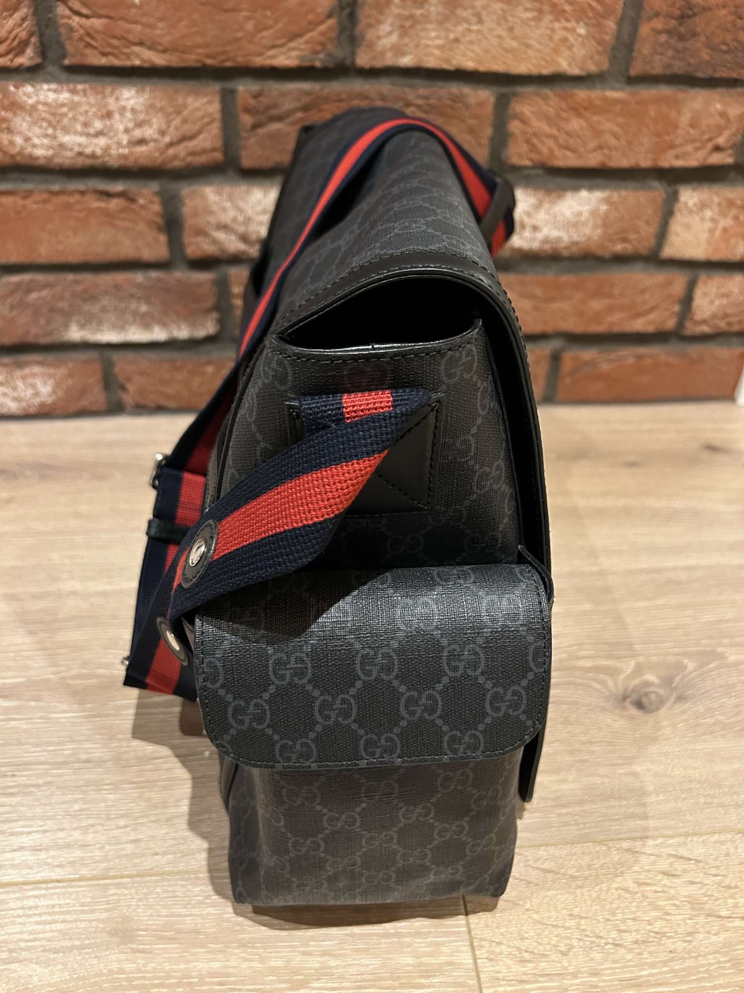 GG SUPREME MEDIUM DIAPER BAG