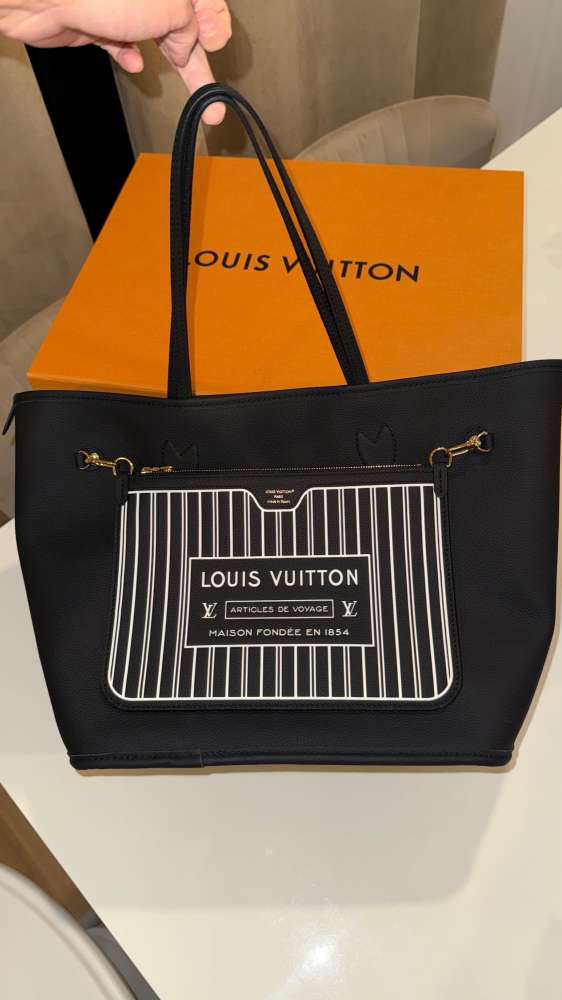 Louis Vuitton Neverfull MM