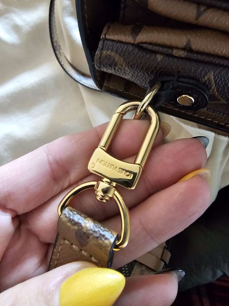 LV Metis Reverse
