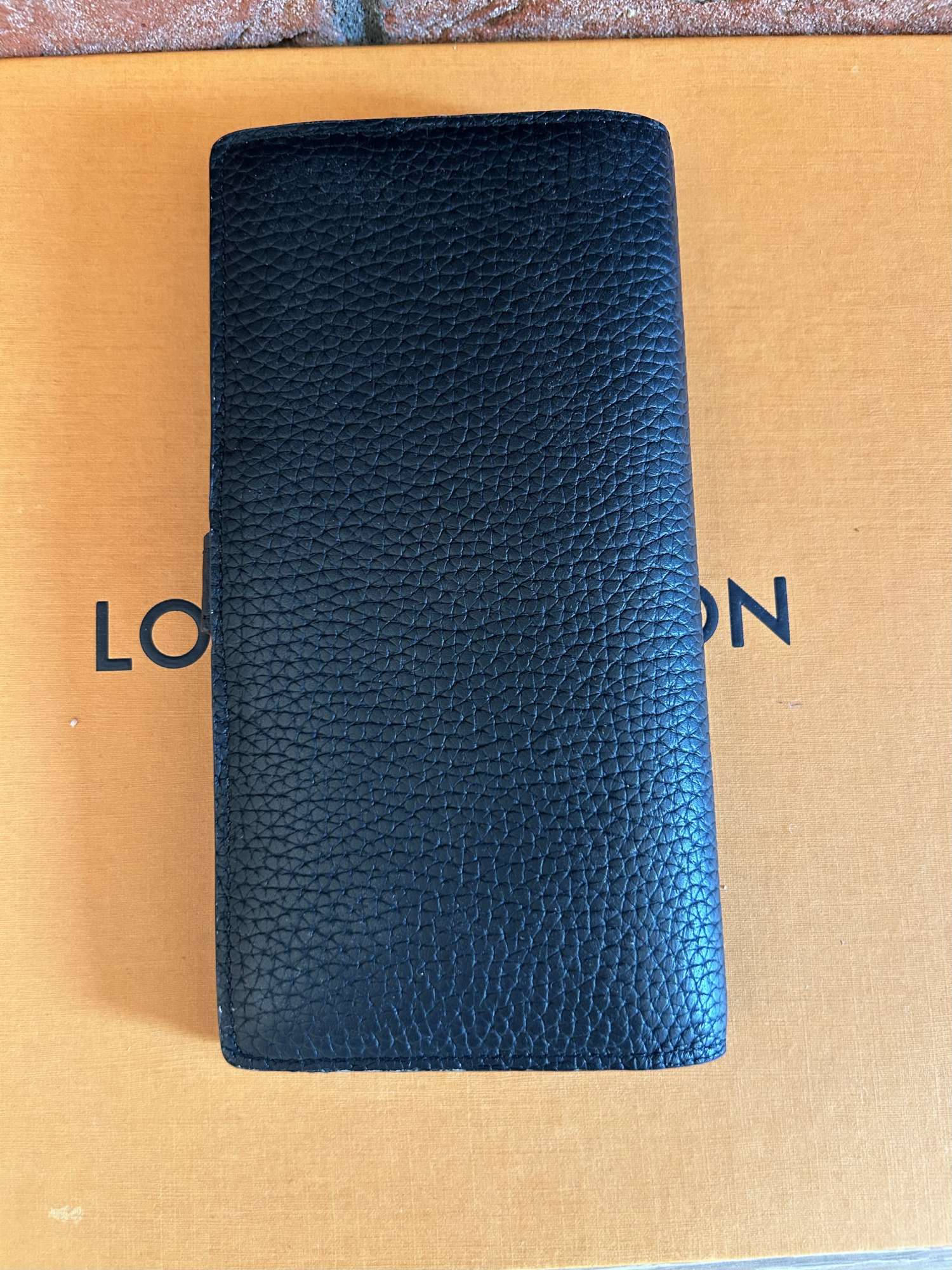 Louis Vuitton Vertical wallet penaženka