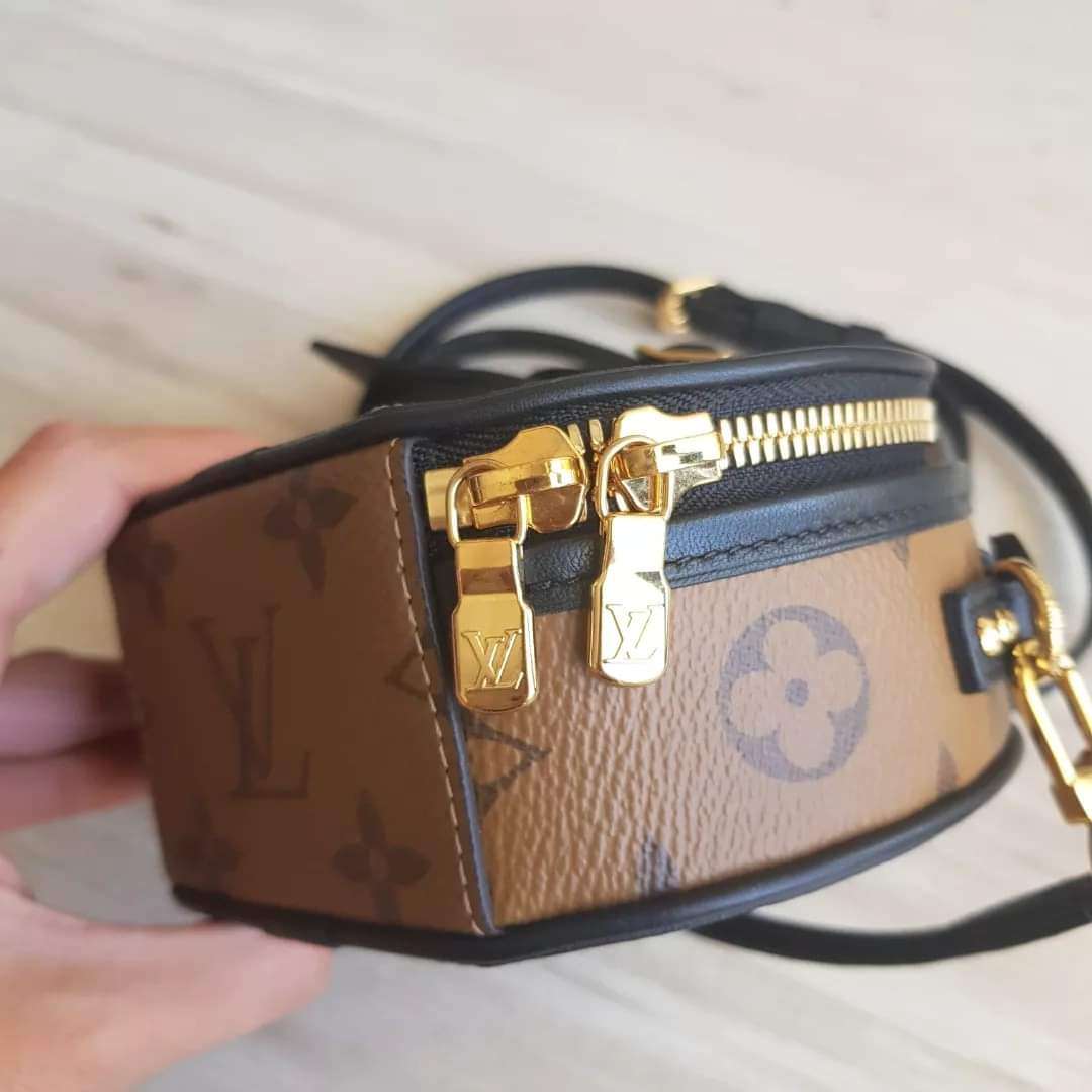Louis Vuitton Chapeau Boite Reverse