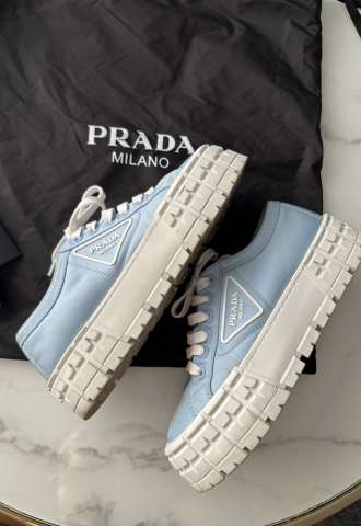 https://www.vipluxury.sk/Prada