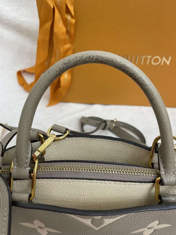 Louis Vuitton petit palais kabelka