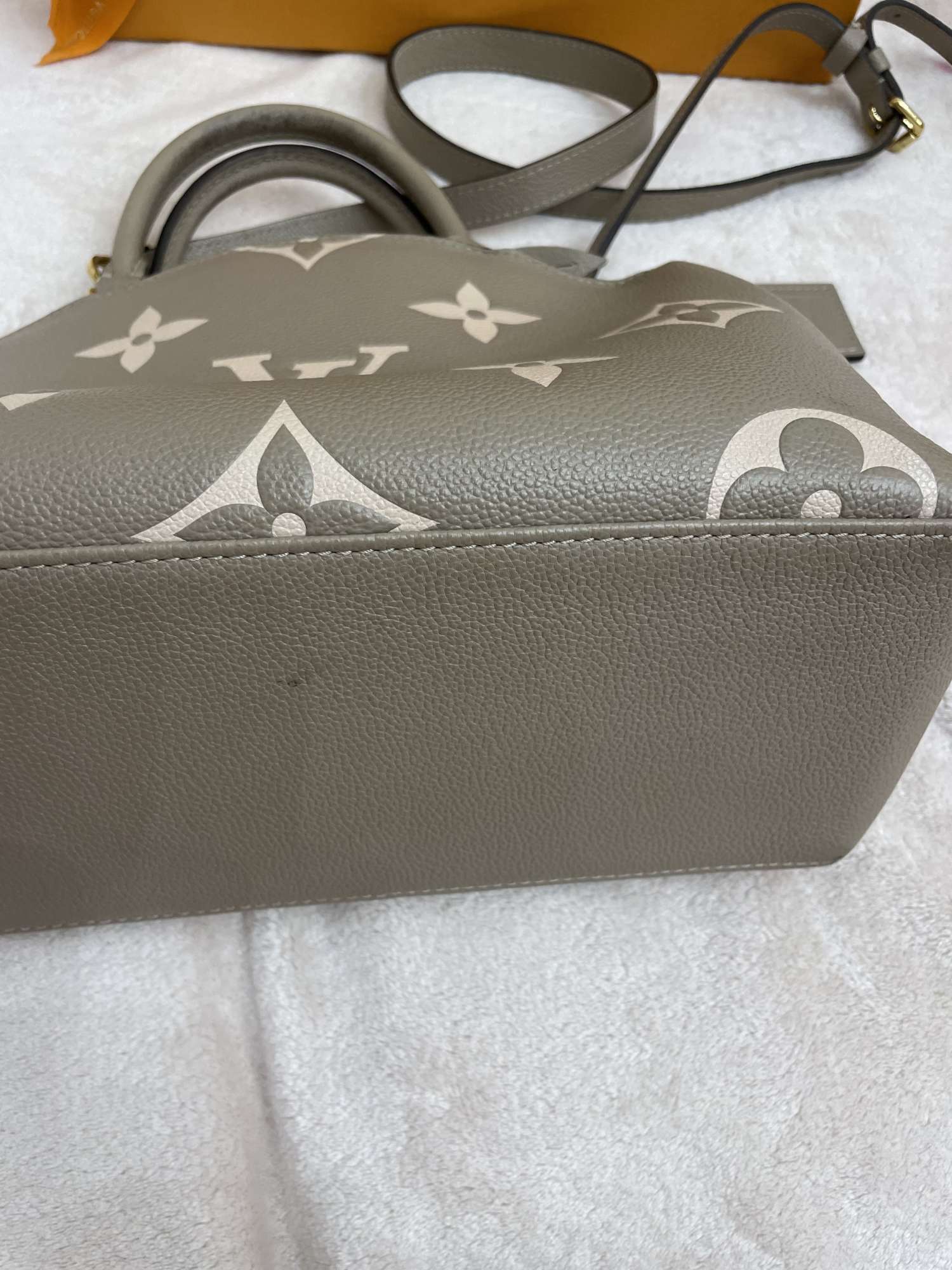 Louis Vuitton petit palais kabelka