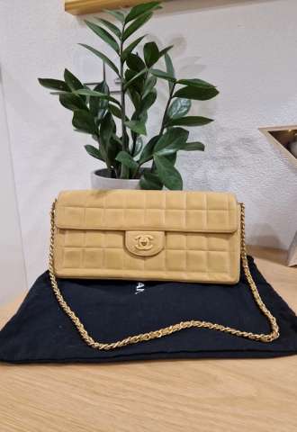 https://www.vipluxury.sk/Kabelka Chanel flap bag