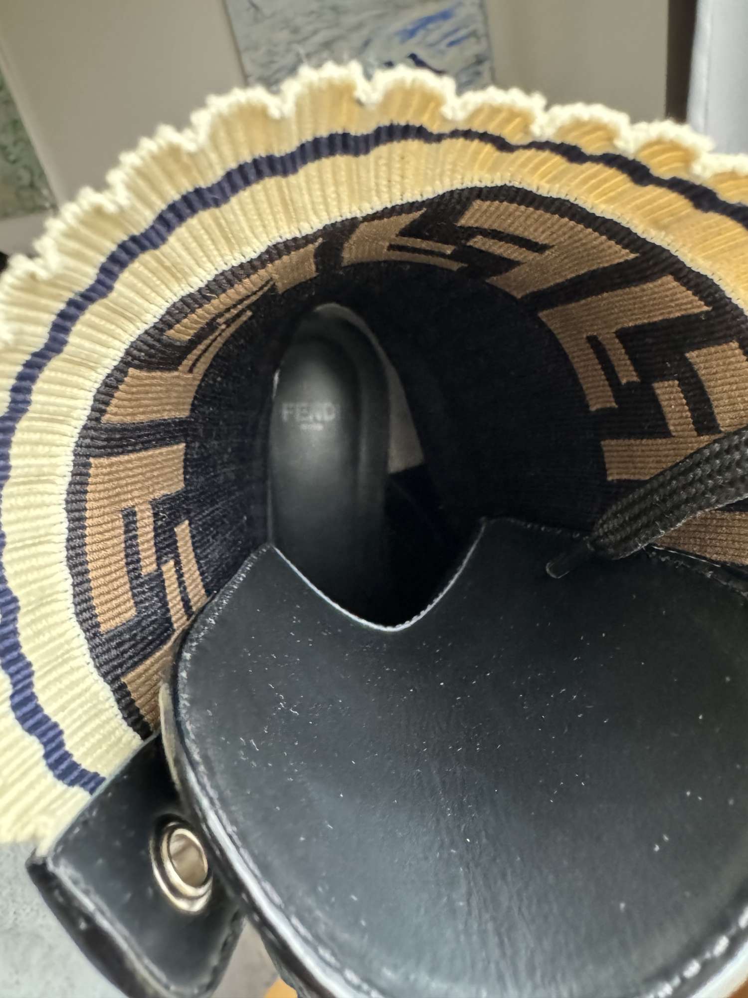 Fendi boty
