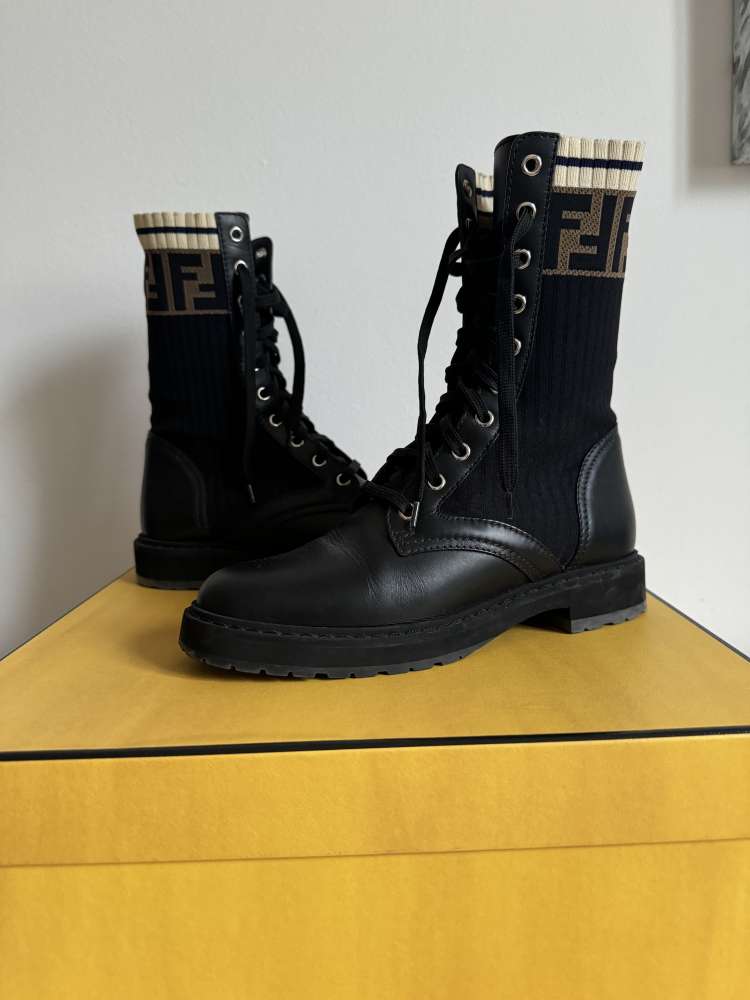 Fendi boty