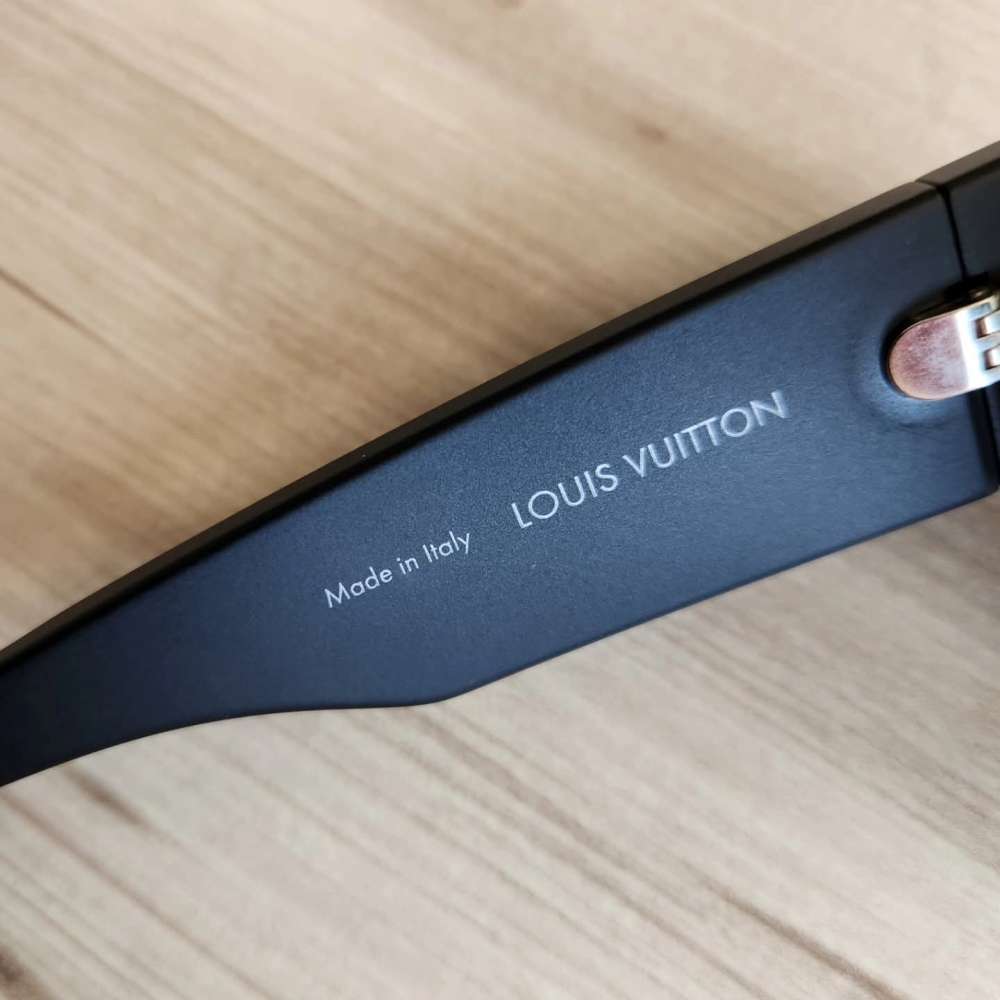 Louis Vuitton Bryle Waimea