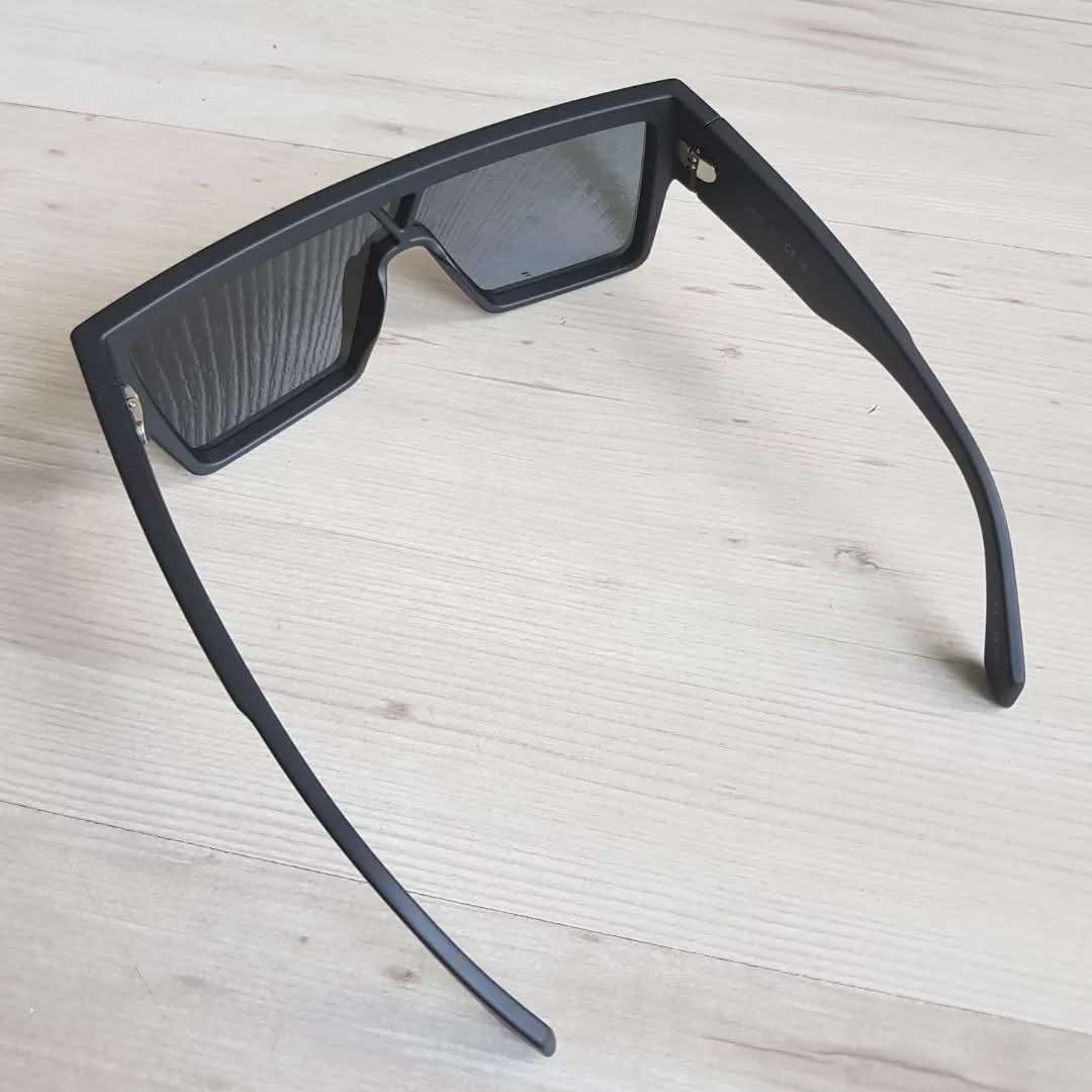 Louis Vuitton Bryle Waimea