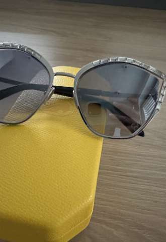https://www.vipluxury.sk/Swarovski atelier okuliare