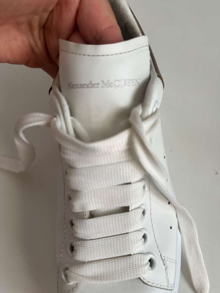 Alexander McQueen tenisky 39