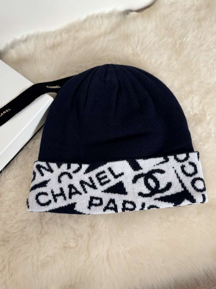 Chanel čiapka- nová, nenosená