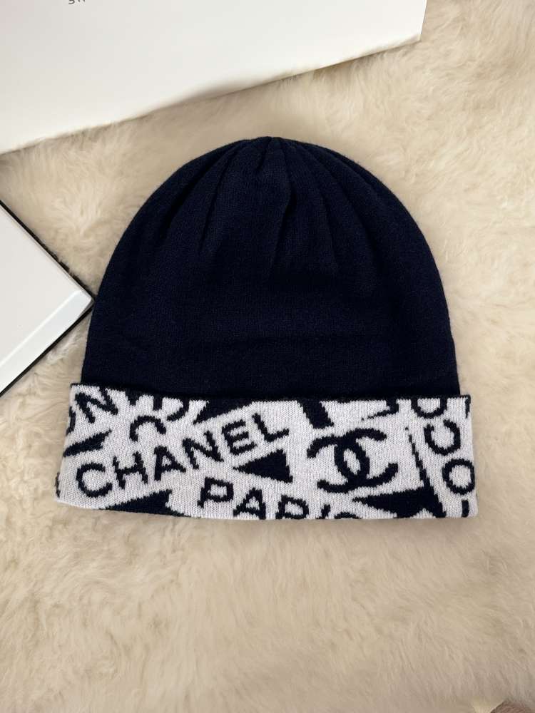 Chanel čiapka- nová, nenosená